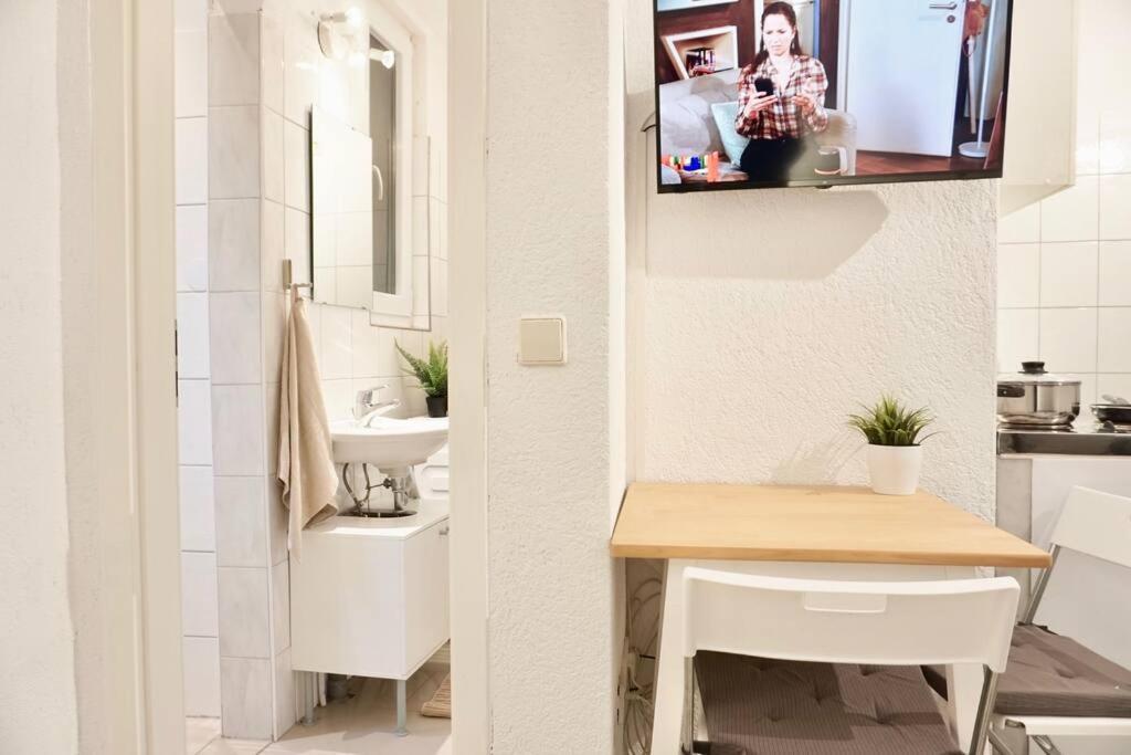 Gemutliches Kleines Studio-Apartment In Top Lage Nahe Karlsruhe Innenstadt Mit Klimaanlage Exterior photo